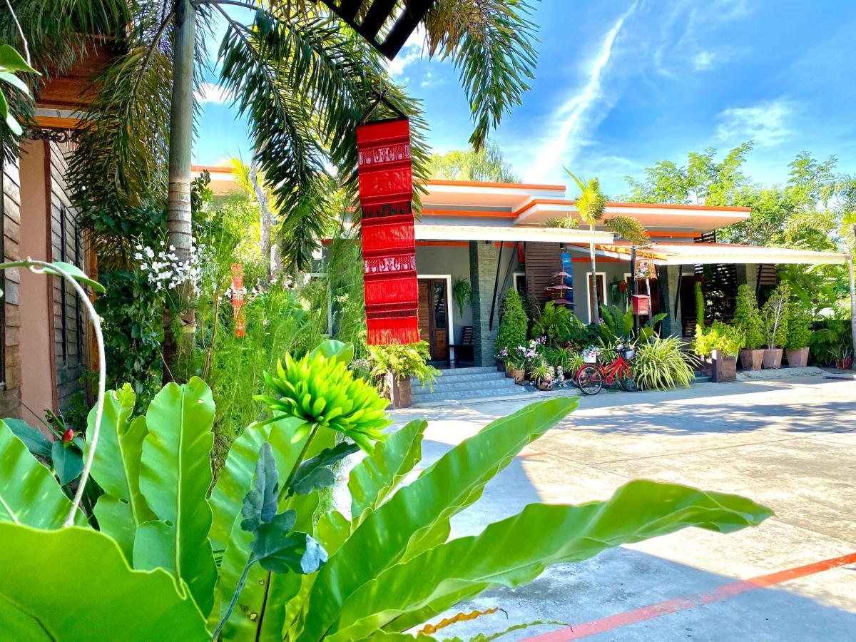 Khum Lanna Boutique Hotel Sisaket Екстер'єр фото