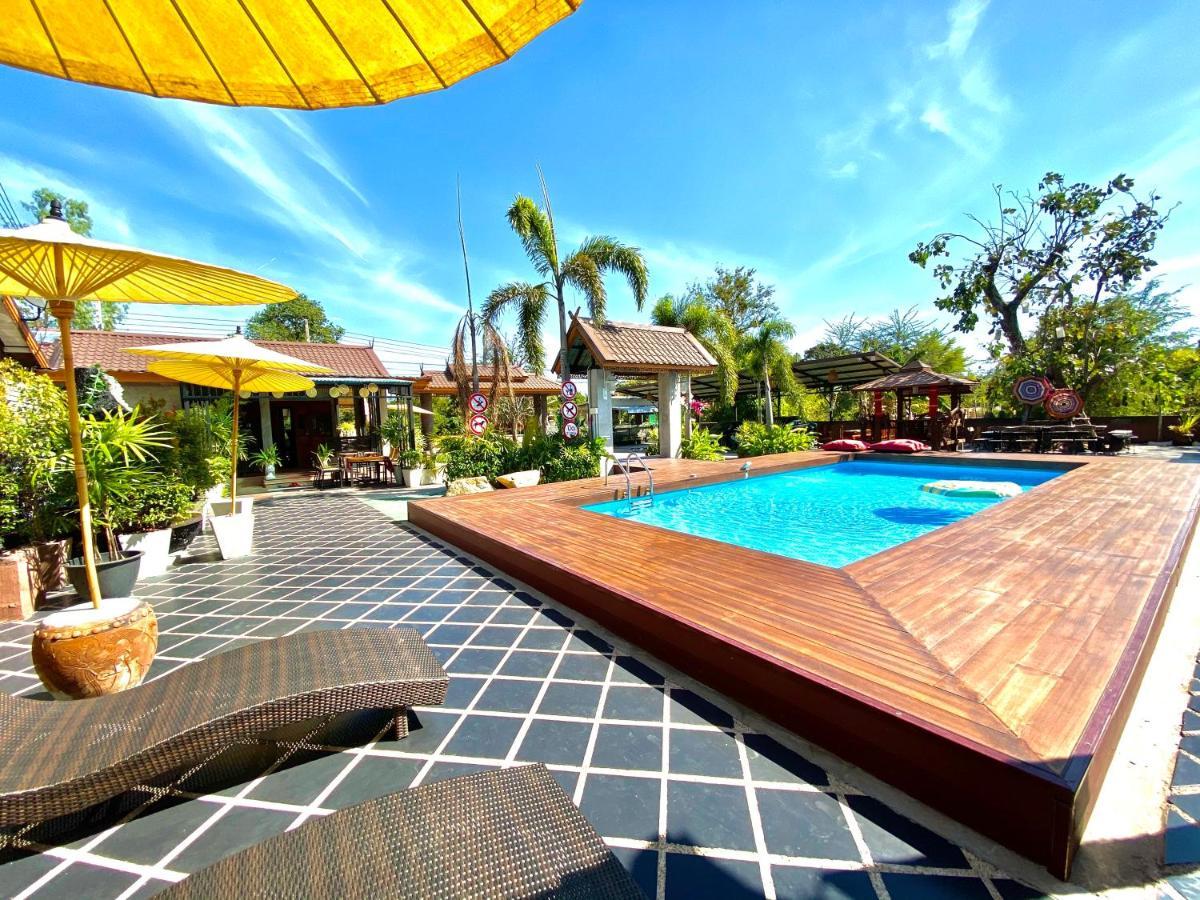 Khum Lanna Boutique Hotel Sisaket Екстер'єр фото