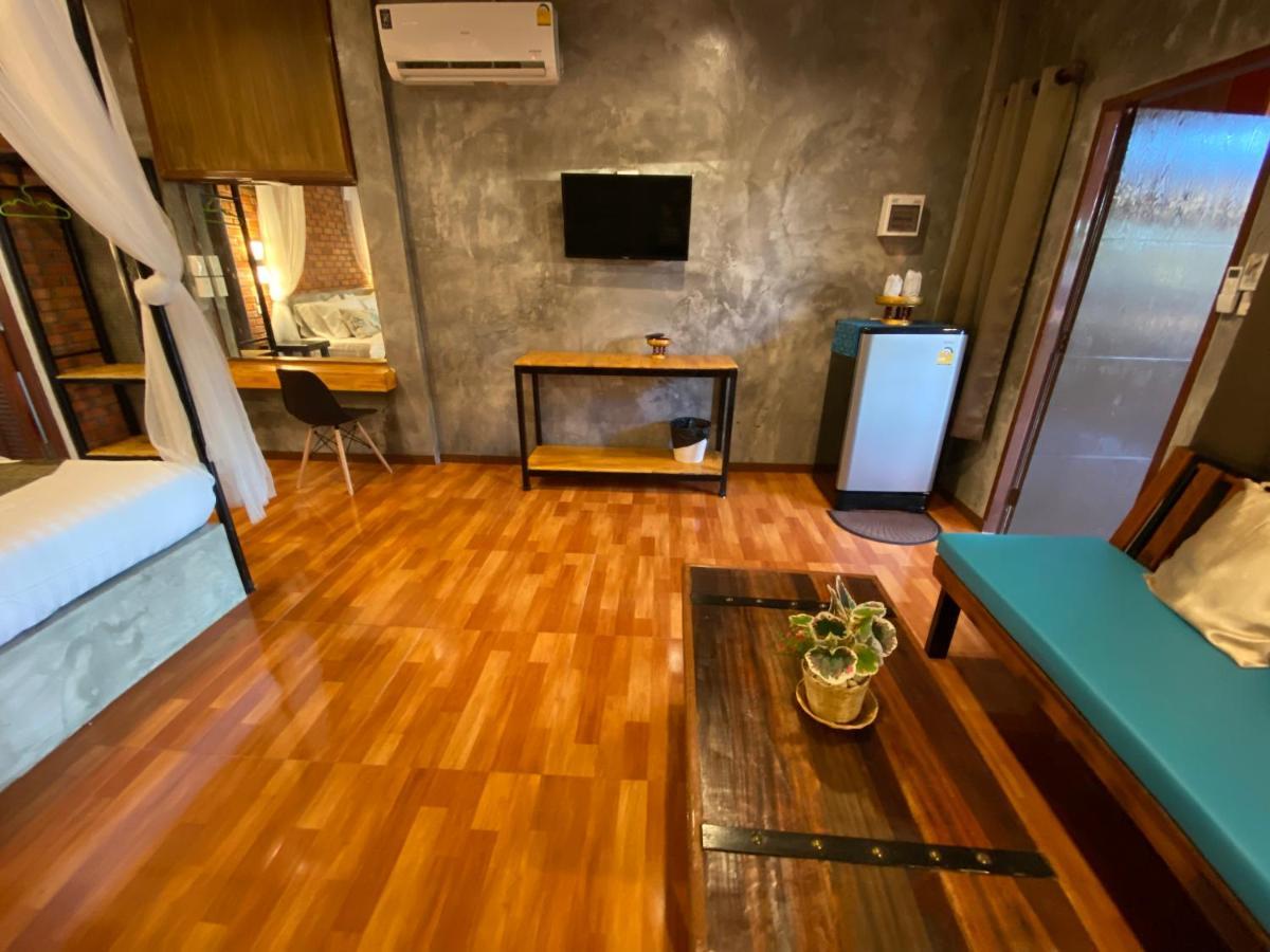 Khum Lanna Boutique Hotel Sisaket Екстер'єр фото