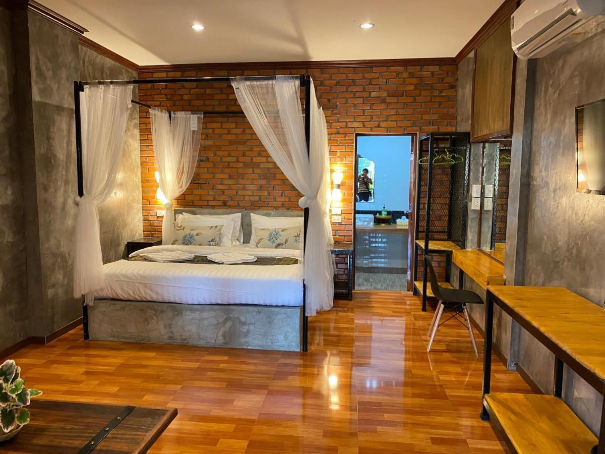 Khum Lanna Boutique Hotel Sisaket Екстер'єр фото