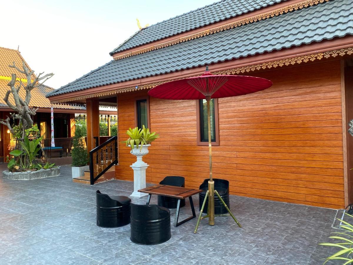 Khum Lanna Boutique Hotel Sisaket Екстер'єр фото