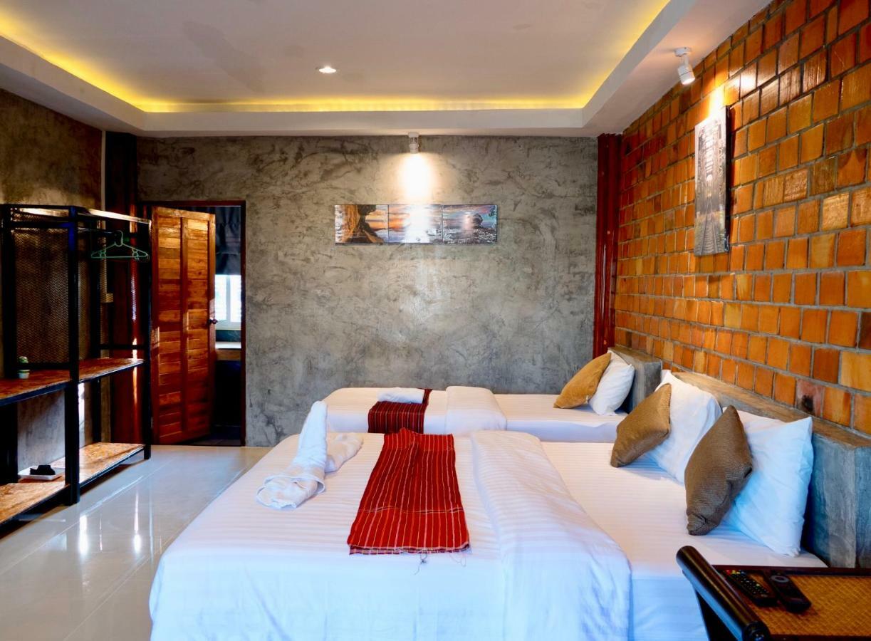 Khum Lanna Boutique Hotel Sisaket Екстер'єр фото