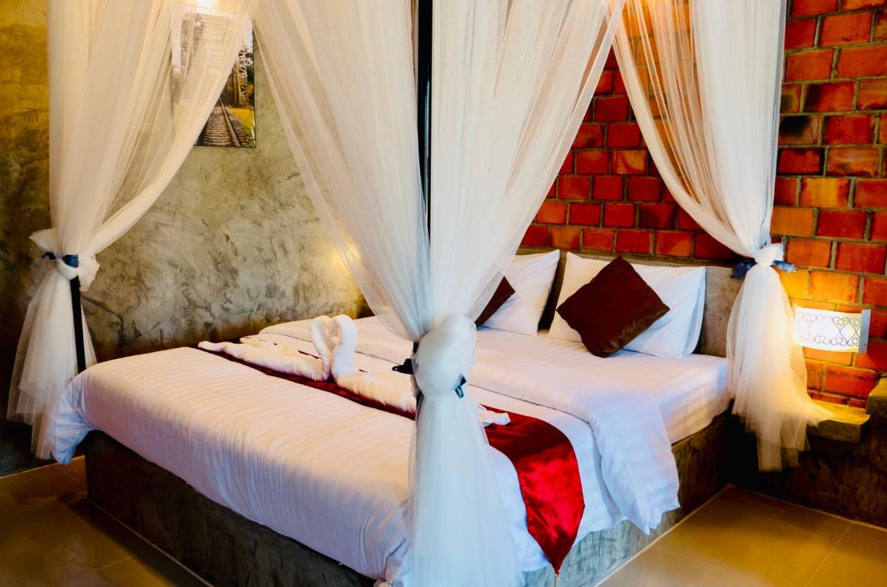 Khum Lanna Boutique Hotel Sisaket Екстер'єр фото