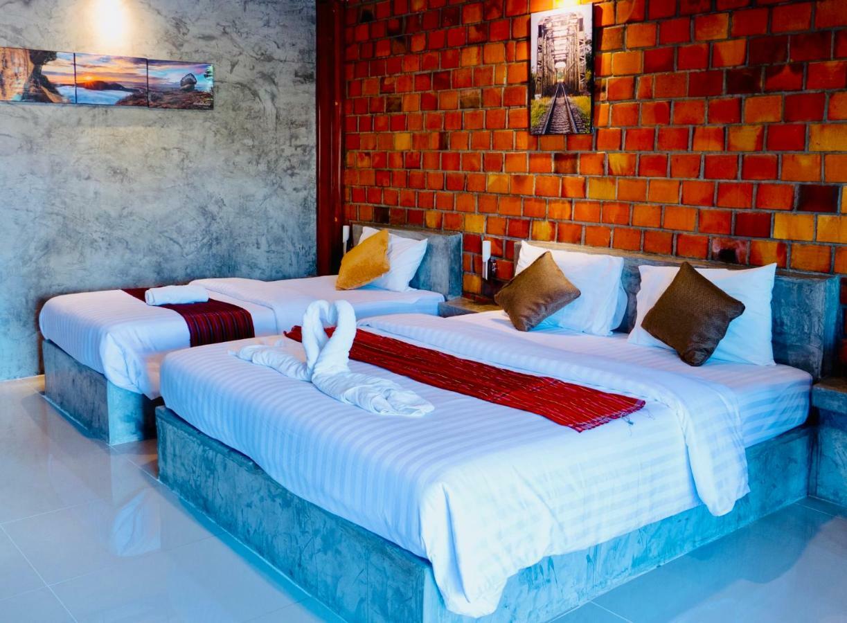 Khum Lanna Boutique Hotel Sisaket Екстер'єр фото