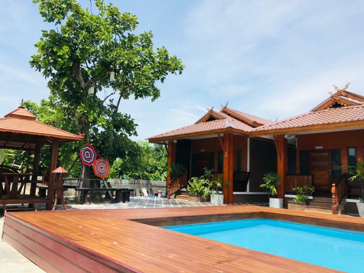 Khum Lanna Boutique Hotel Sisaket Екстер'єр фото